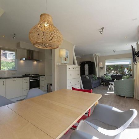 Cozy Holiday Home With Garden Sint Maartensvlotbrug Luaran gambar