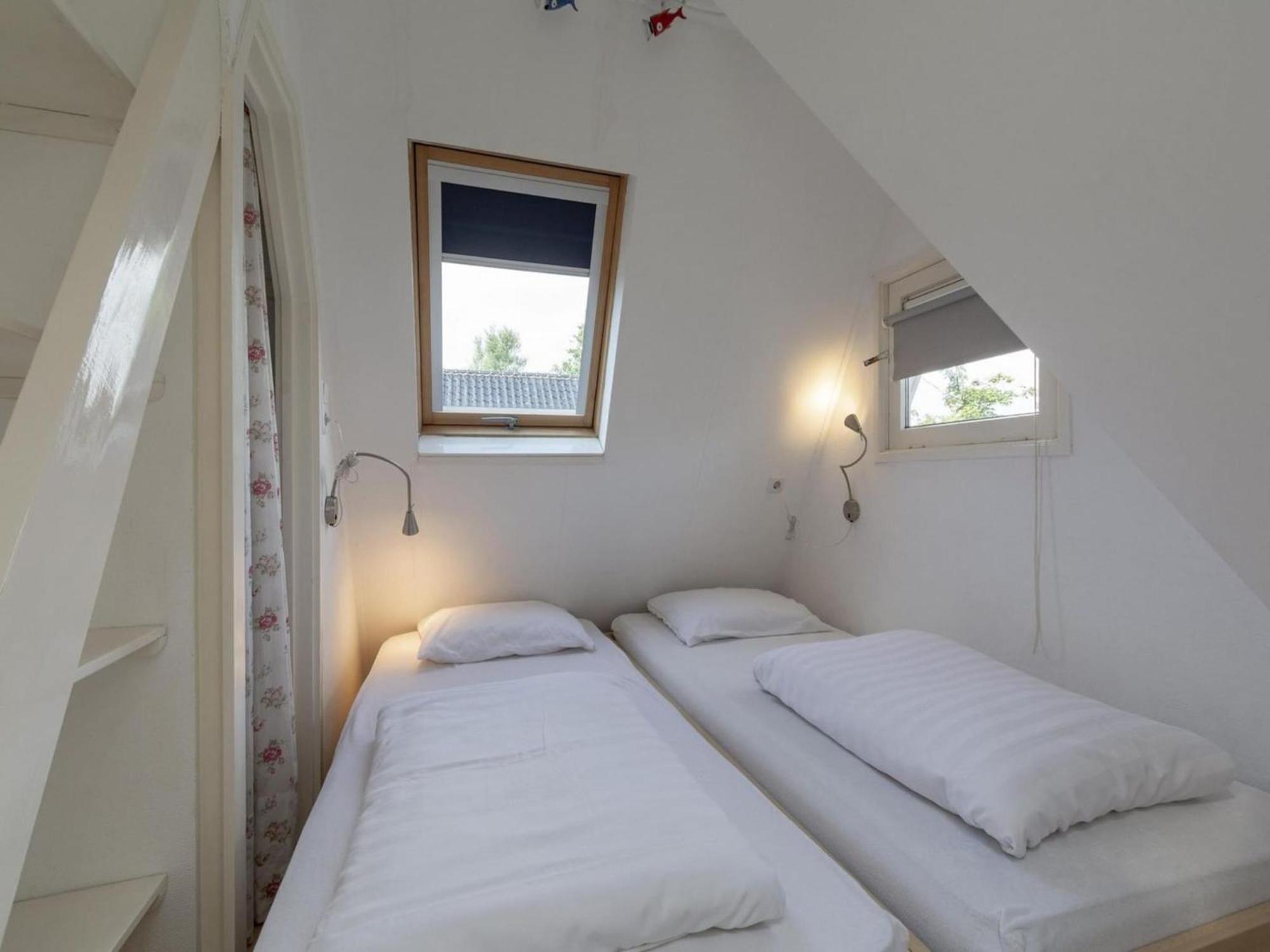 Cozy Holiday Home With Garden Sint Maartensvlotbrug Luaran gambar